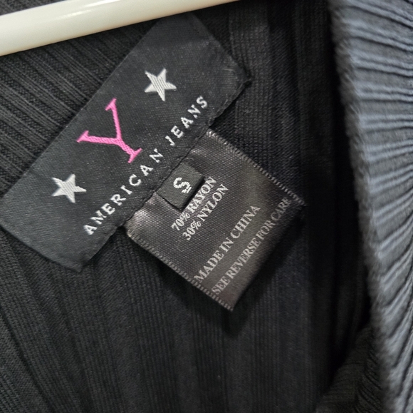 American Jeans black lattice e armed black sweater size small - Picture 3 of 3